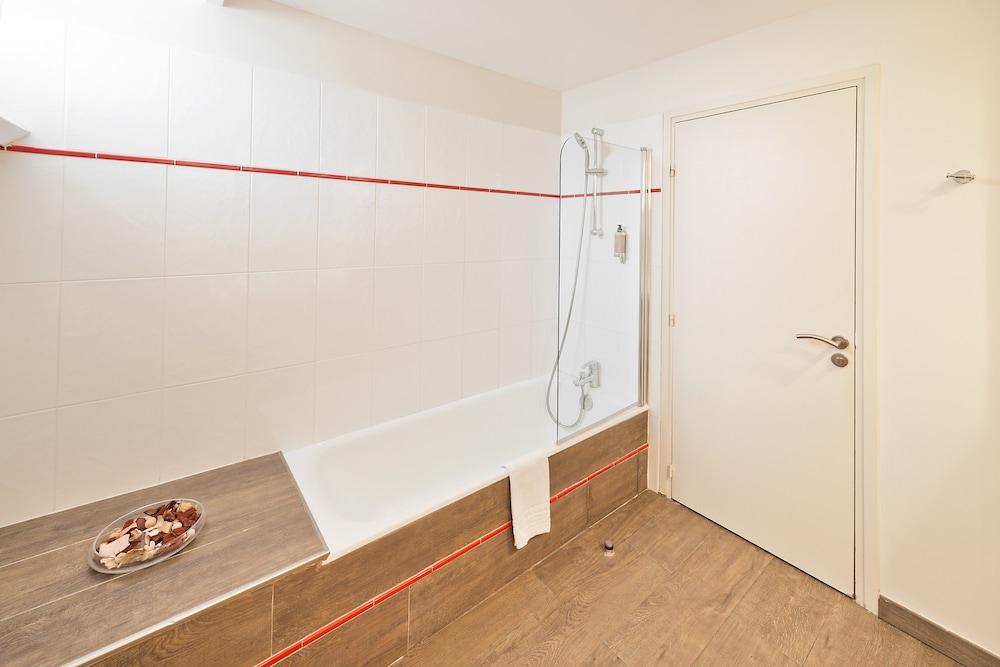 Best Western Plus L'Oree Paris Sud Saulx-les-Chartreux Exterior foto